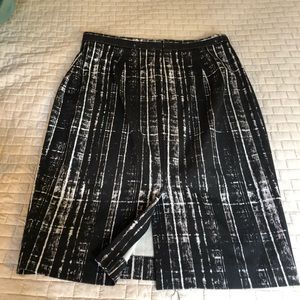 Modern geometric print skirt